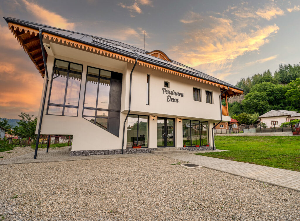 Spatii comune & curte